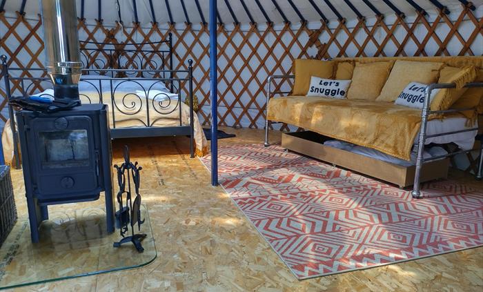 Traditional Mongolian Yurt, with authentic decoration and wood burner. Can sleep up to 5